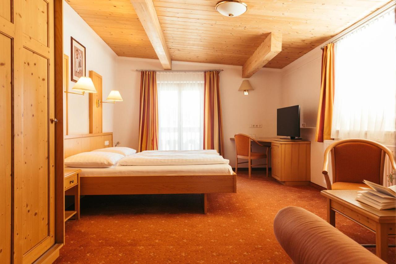 Hotel Nassereinerhof Санкт-Антон-ам-Арльберг Екстер'єр фото